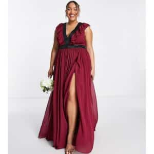 Anaya With Love Plus - Bridesmaid - Maxi-Brautjungfernkleid in Pflaumenrot mit Schlitz bis zum Oberschenkel - RED