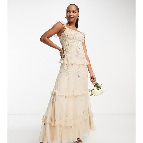 ASOS DESIGN Petite - Bridesmaid - Verziertes Maxi-Brautjungfernkleid in Champagner mit Stickerei und schmalen Trägern-Weiß