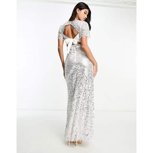 Beauut - Bridal - Verziertes Maxi-Brautkleid in Creme und Silber mit Rückenschleife-Weiß